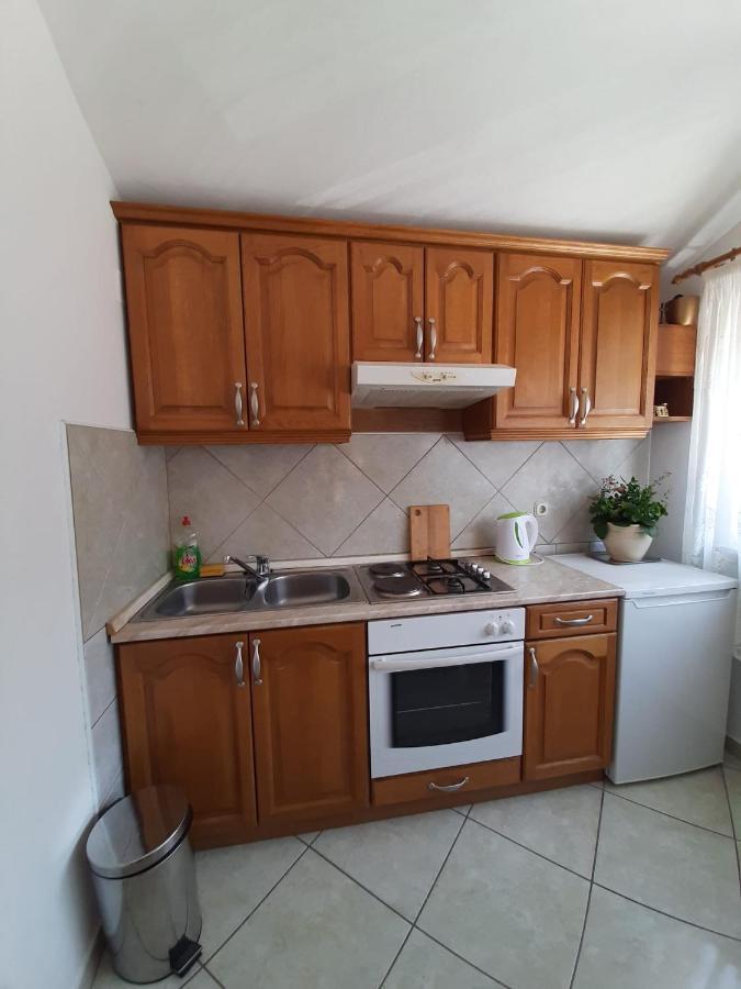 Apartments Ivanka Starigrad Paklenica Dış mekan fotoğraf